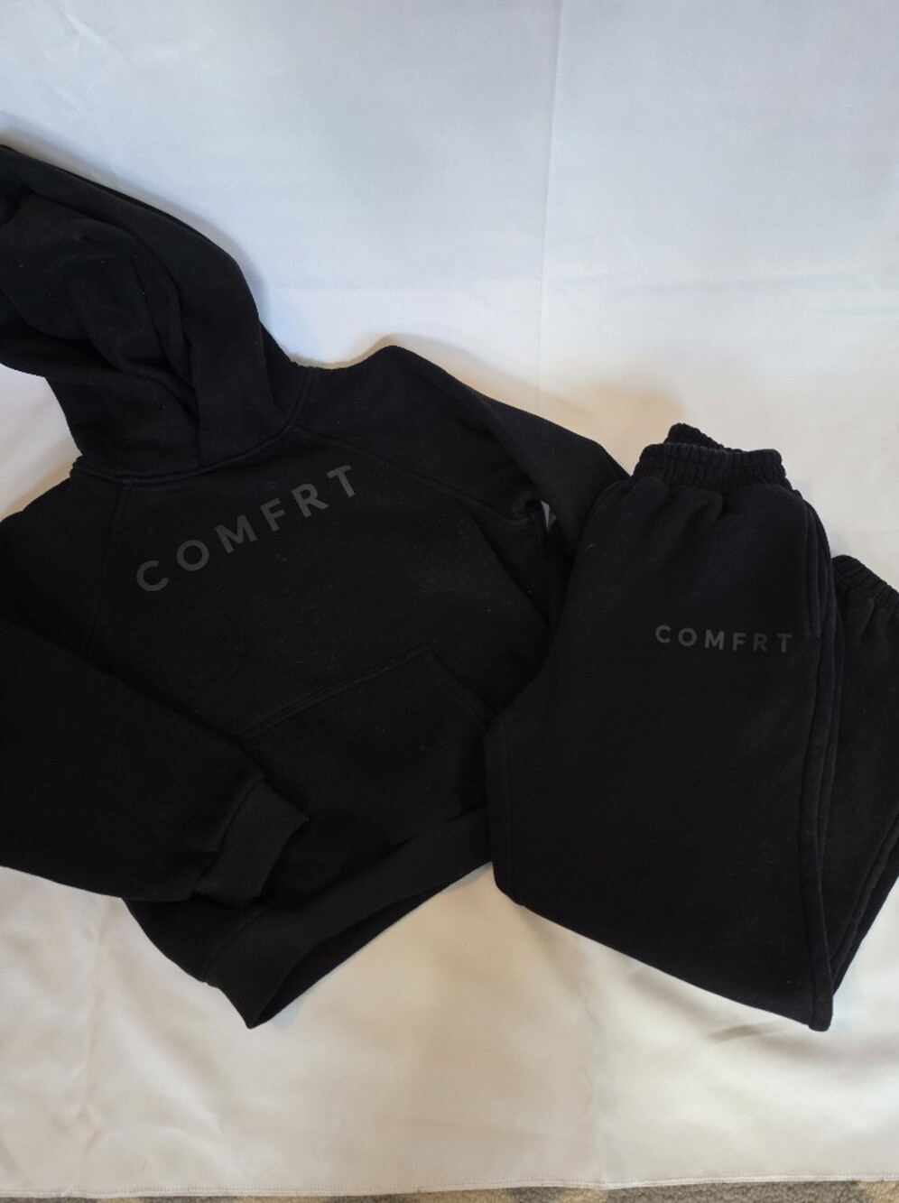 Comfrt Kids Black Trainquil Jogger Set Size L/XL